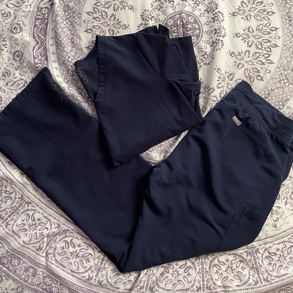 Figs technical collection scrubs in navy blue